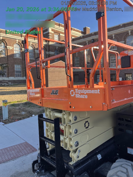2022 JLG ERT4069