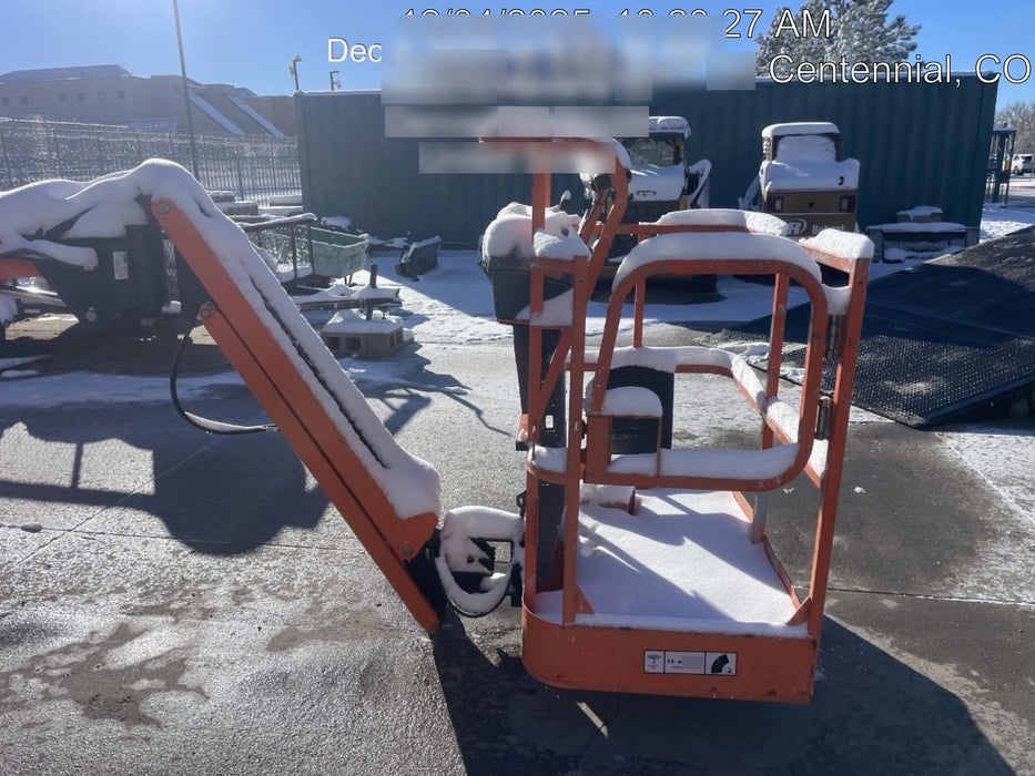 2019 JLG E400AJPN