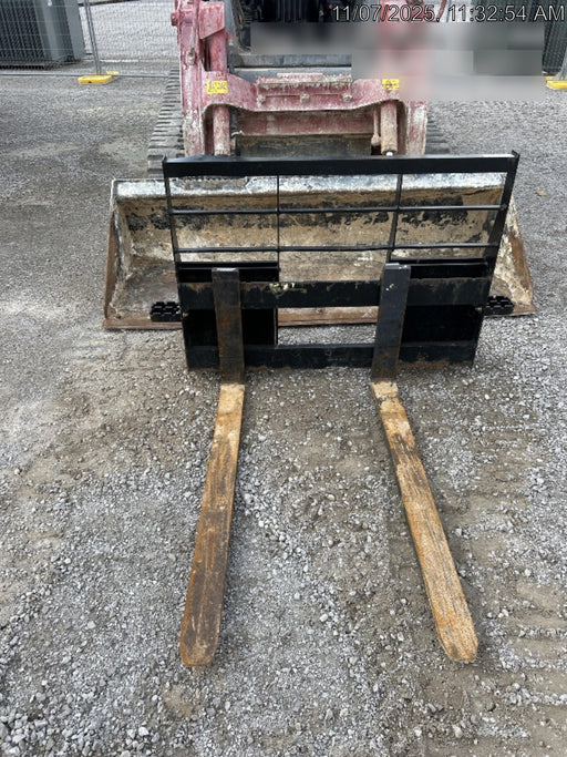 2025 ARROW MATERIAL HANDLING F5100CB