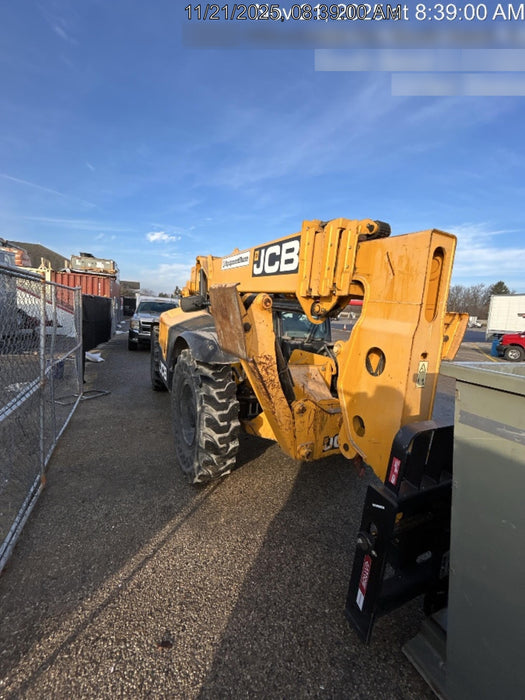 2020 JCB 510-56 Cab/Heat/Air, 74 HP, Solid Tires, STD Worklight, Beacon, Aux Hydraulics, Lifting Eye, Back up Alarm w/66" Carriage/60" Forks
