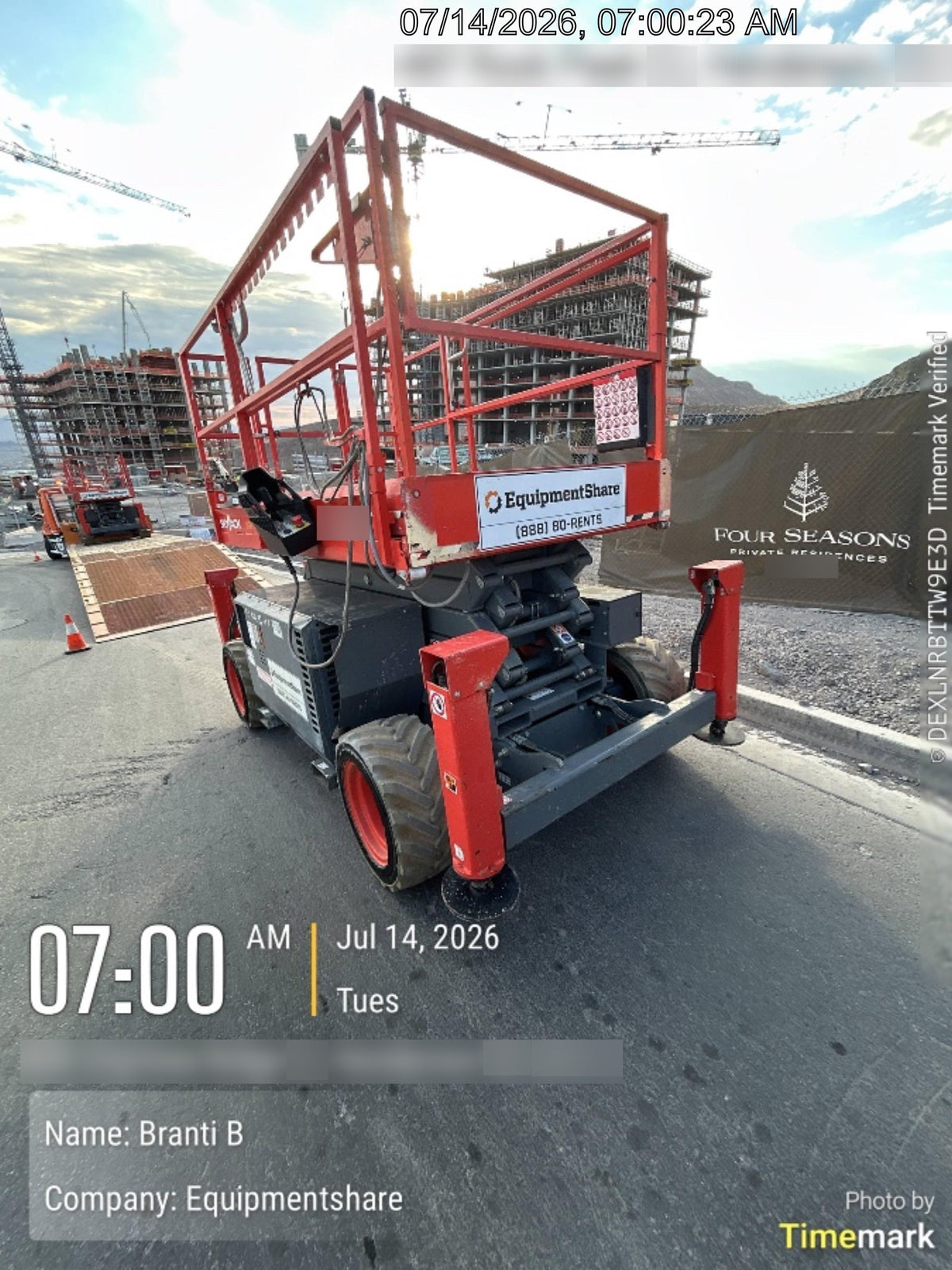 2021 SKYJACK SJ6832 RT