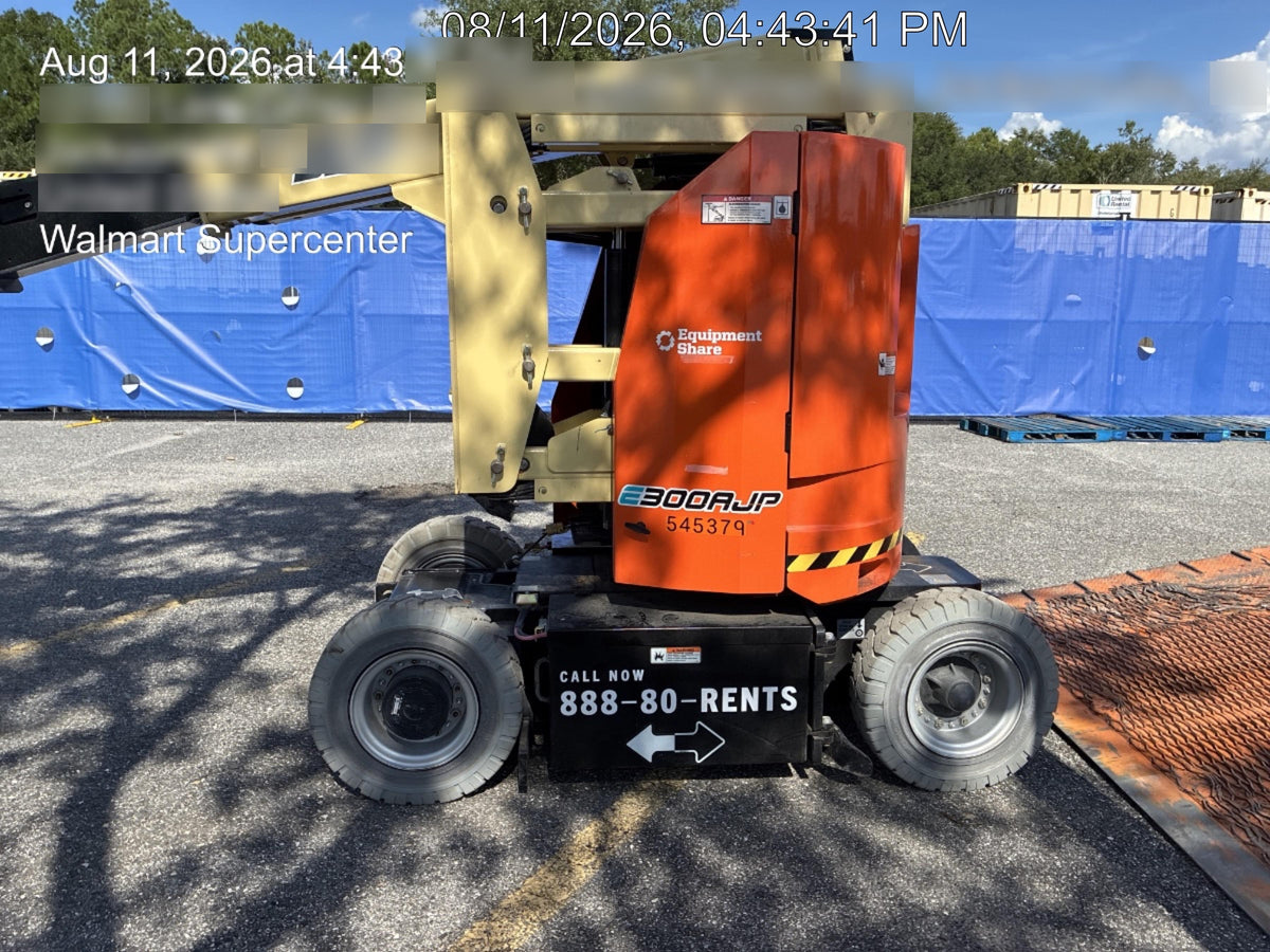 2025 JLG E300AJP