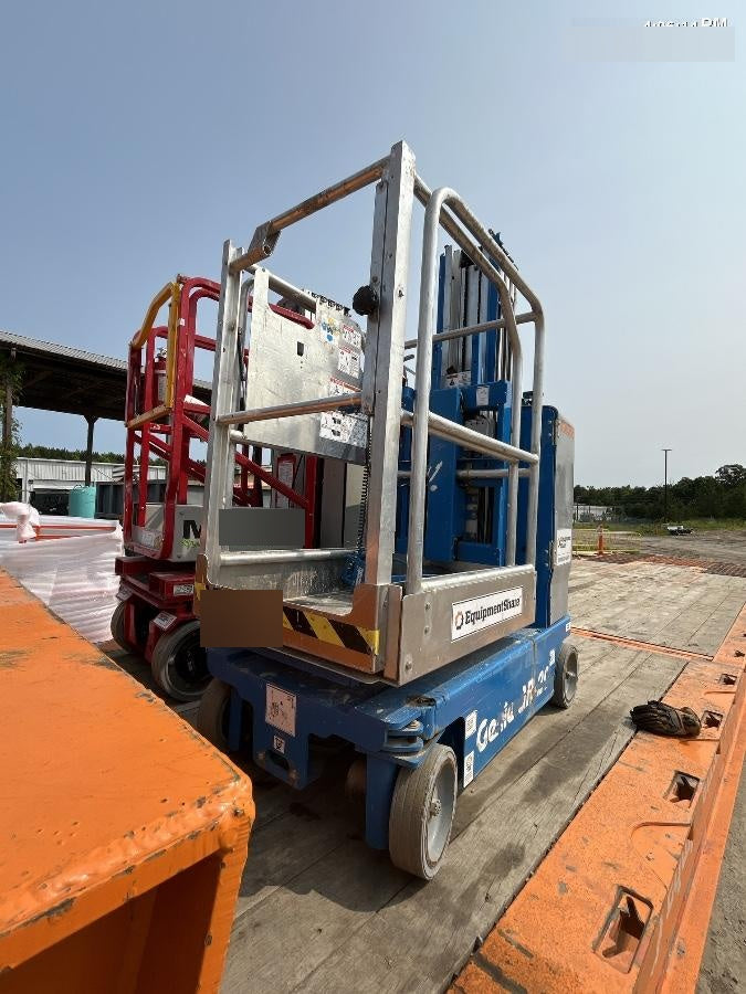 2021 GENIE GR-20