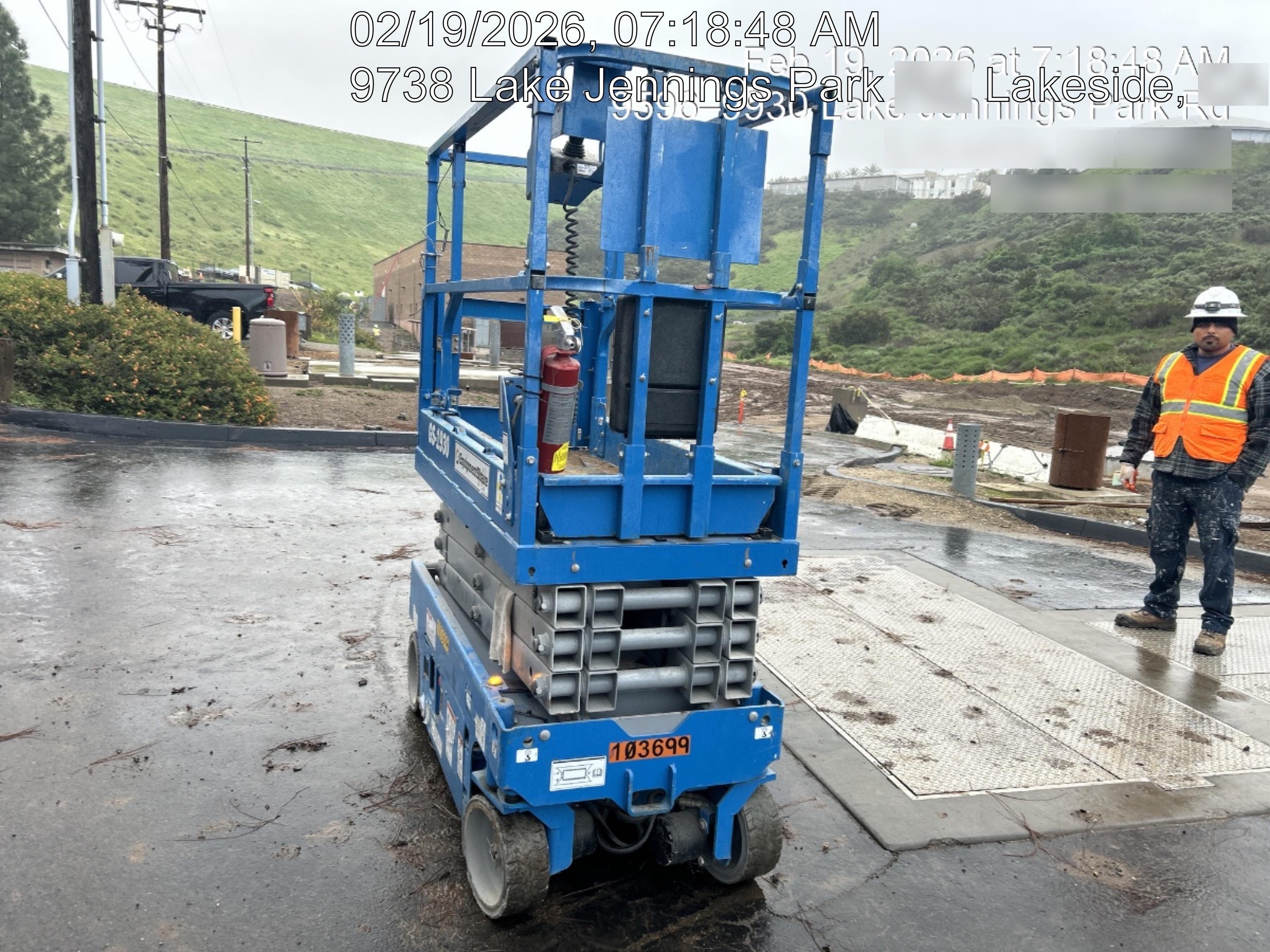 2020 Genie GS-1930 Solid Non Marking Tires, Beacon, Folding rails with half height swing gate, 800W Inverter