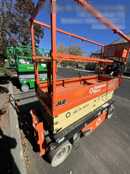 2022 JLG ES2632