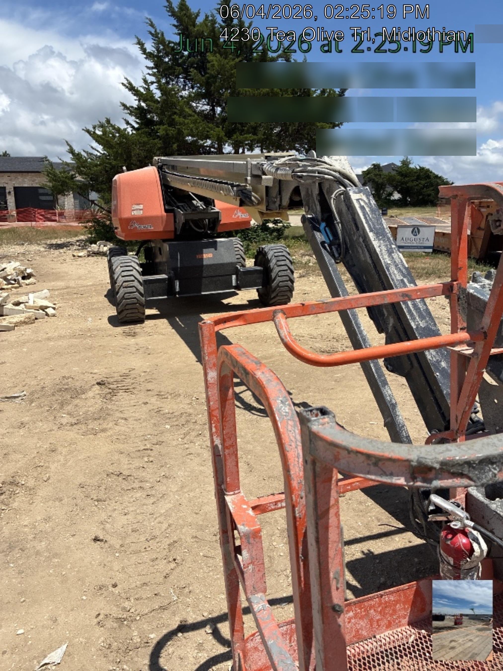 2024 JLG 660SJ