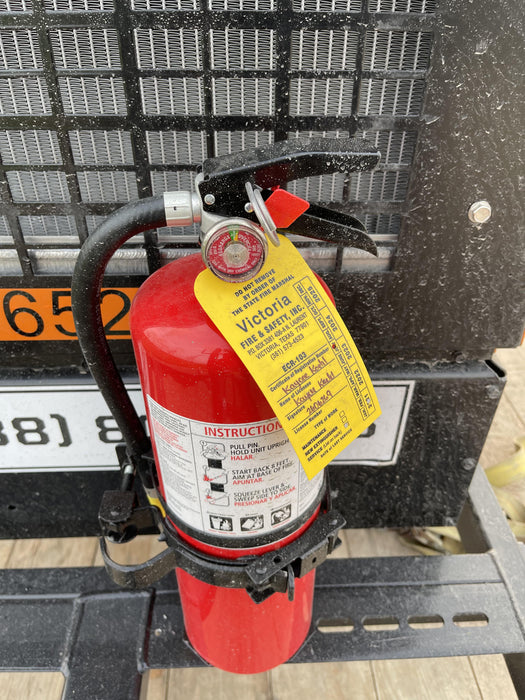 2021 Lincoln Electric Vantage 549X Ready Pak 3, ORANGE (includes trailer, cable rack, fender light kit)