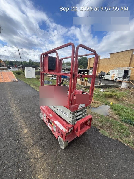 2019 MEC 1330SE MEC 1330SE w/ES Track Hardware, Full Extended 2 Year Warranty