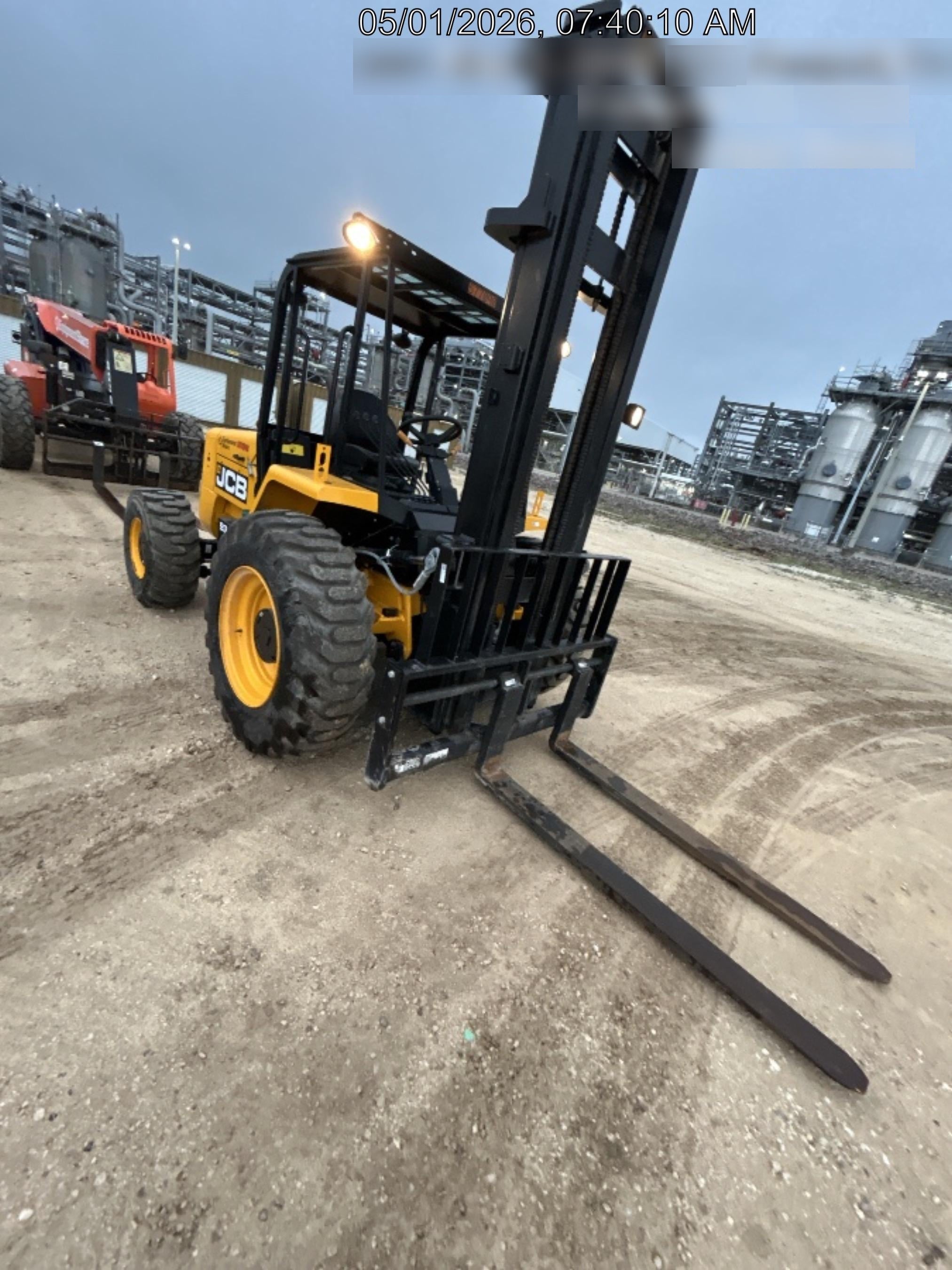 2025 JCB 930-4