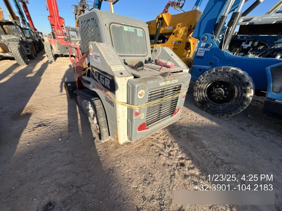 2022 TAKEUCHI TL6CR