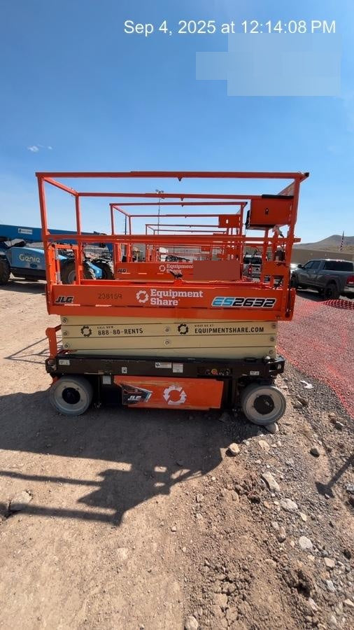 2022 JLG ES2632