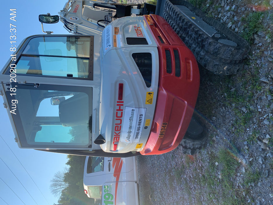 2020 TAKEUCHI TB235-2CR