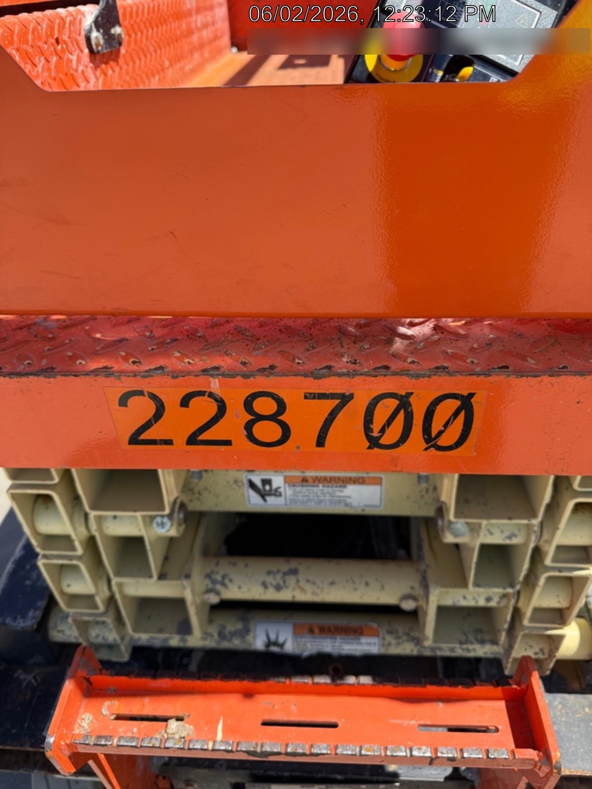 2022 JLG ES1932