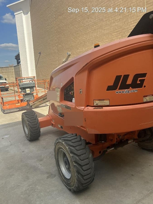 2019 JLG 400S