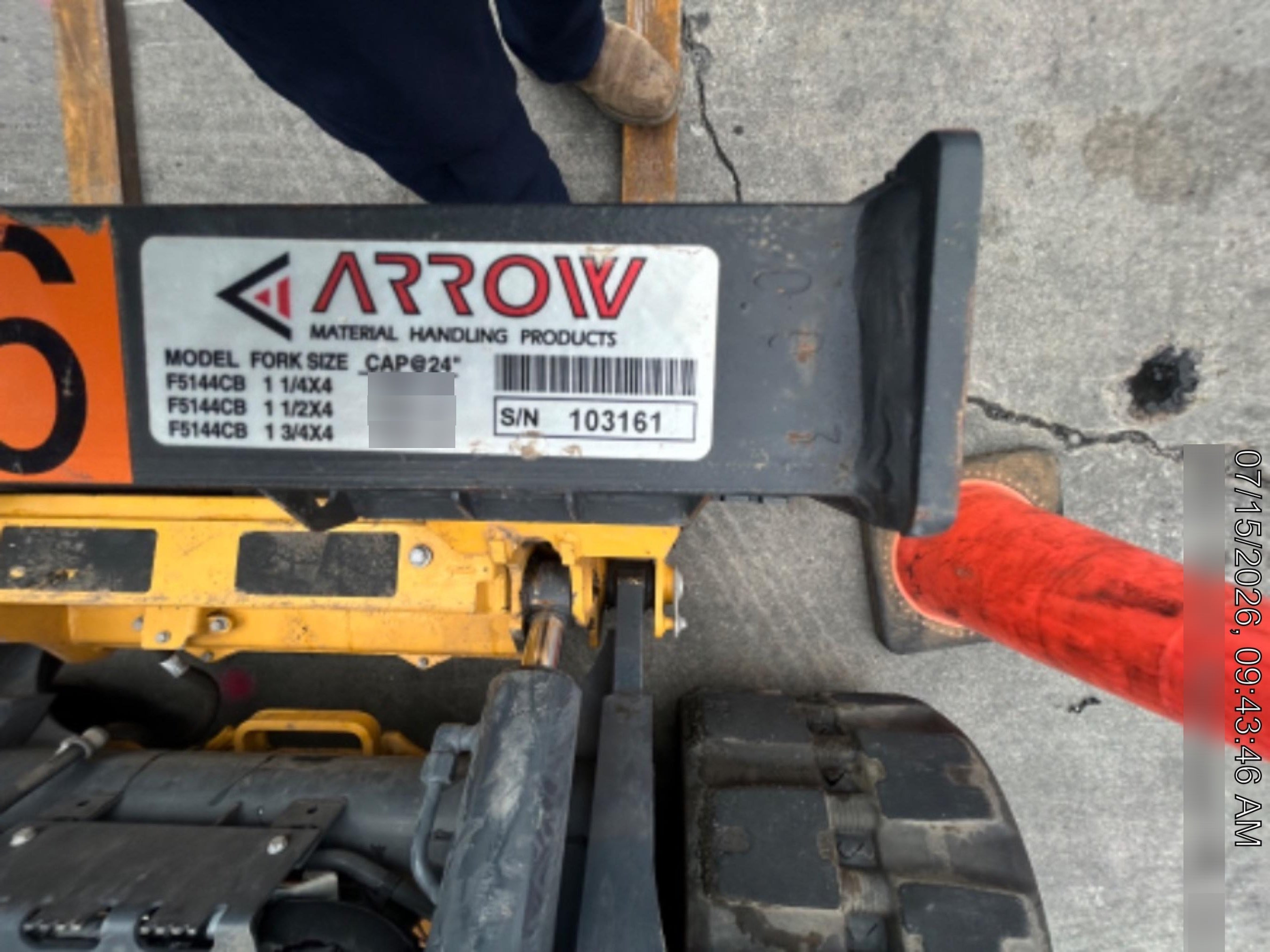 2026 ARROW MATERIAL HANDLING 72" Pallet Forks - Arrow