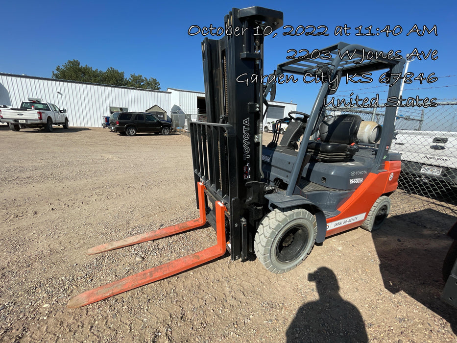 2022 TOYOTA 50-8FGU25