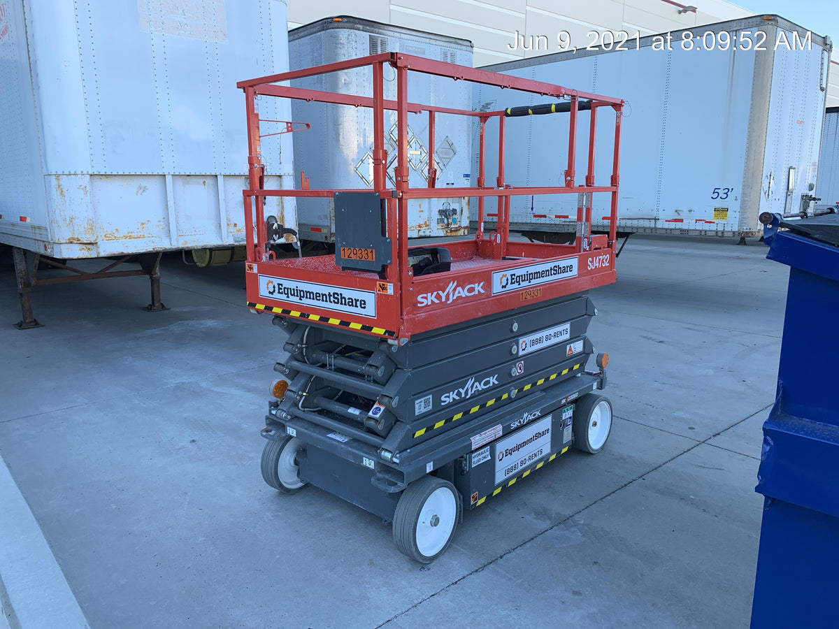 2021 SKYJACK SJ4732