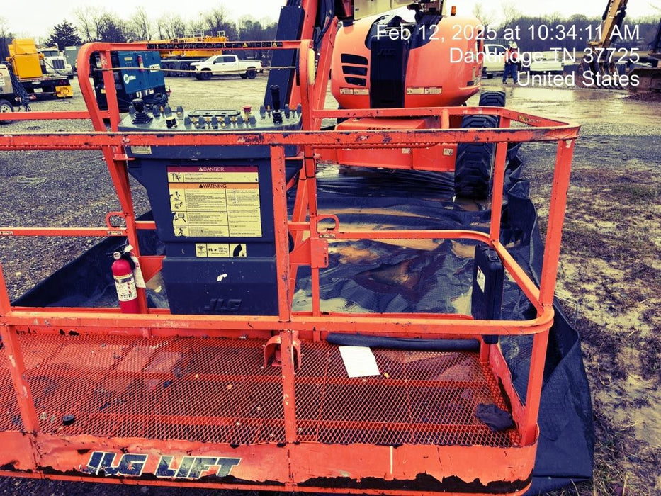 2019 JLG 600AJ