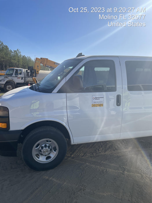 2023 CHEVROLET Express Van - Rental