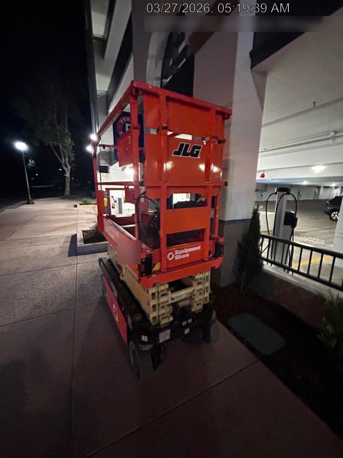 2022 JLG ES1932