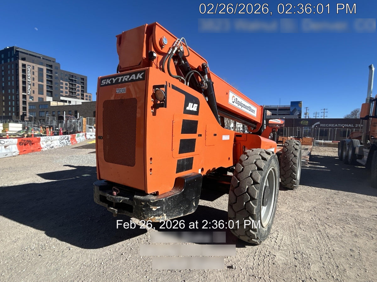 2022 SKYTRAK 8042