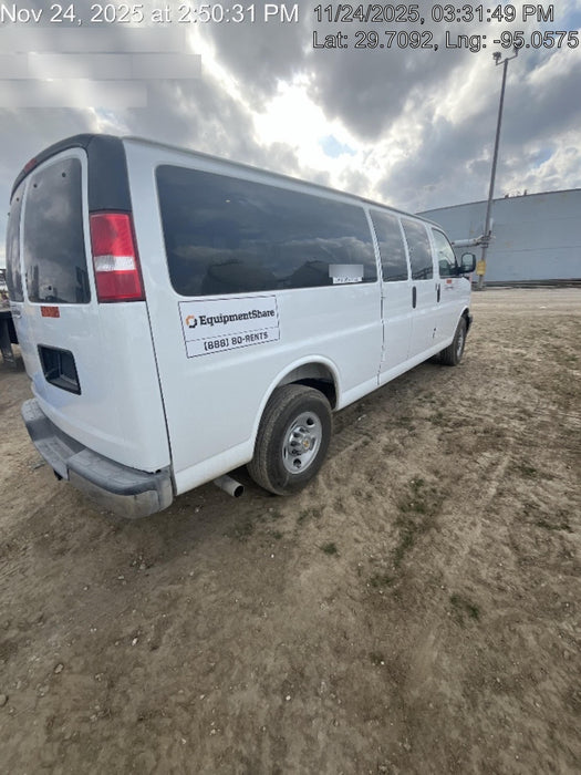 2025 CHEVROLET Express Van - Rental