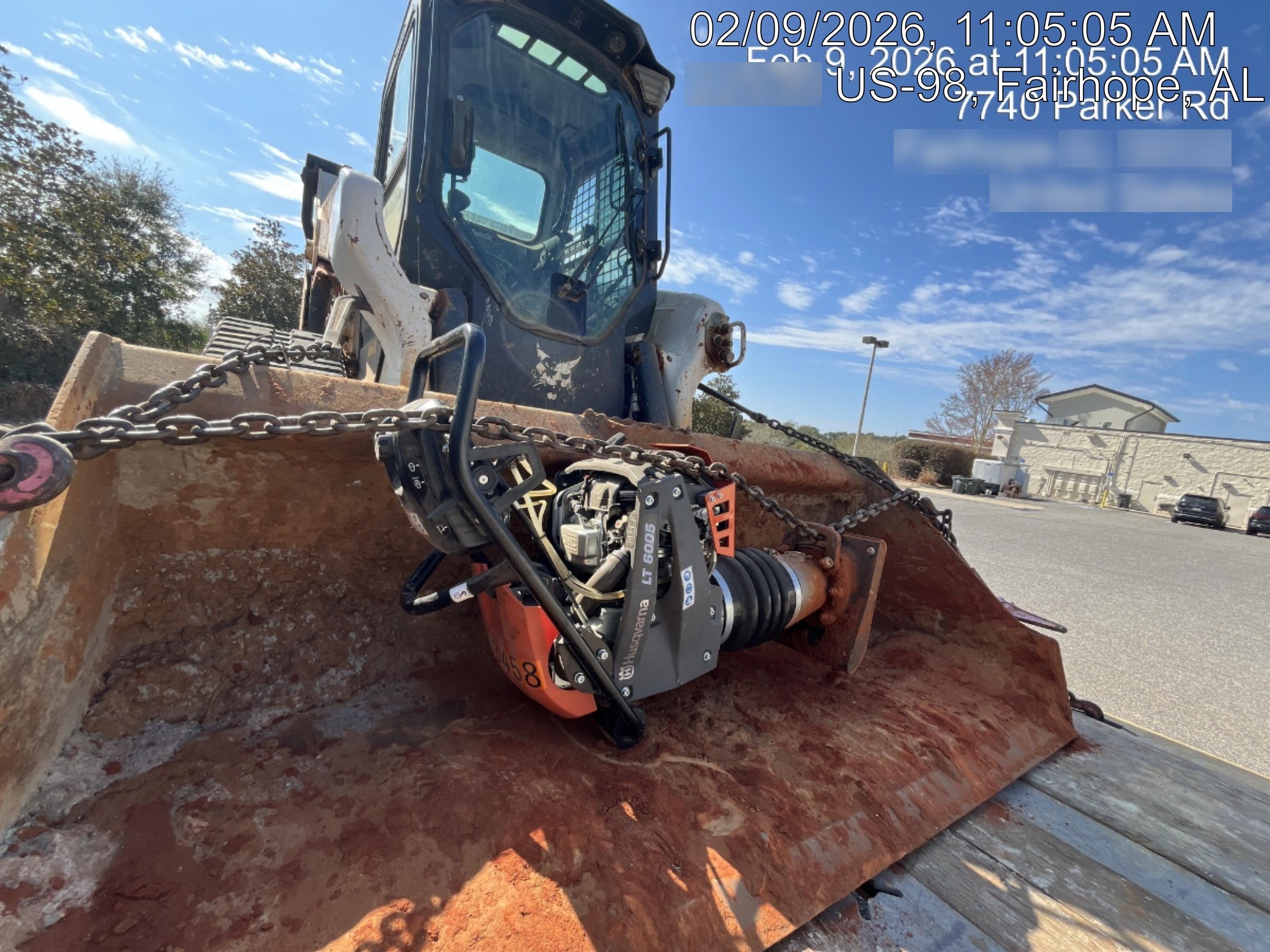 2024 HUSQVARNA LT6005