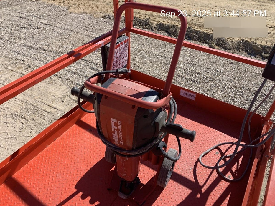 2021 HILTI TE 3000-AVR