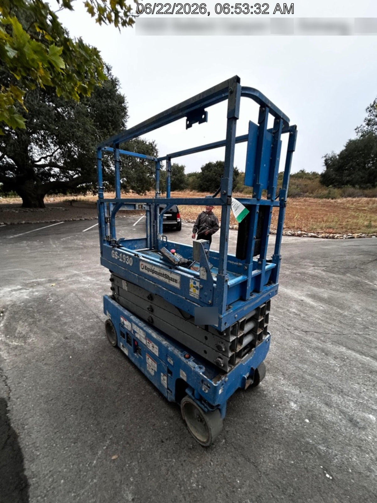 2020 Genie GS-1930 Solid Non Marking Tires, Beacon, Folding rails with half height swing gate, 800W Inverter