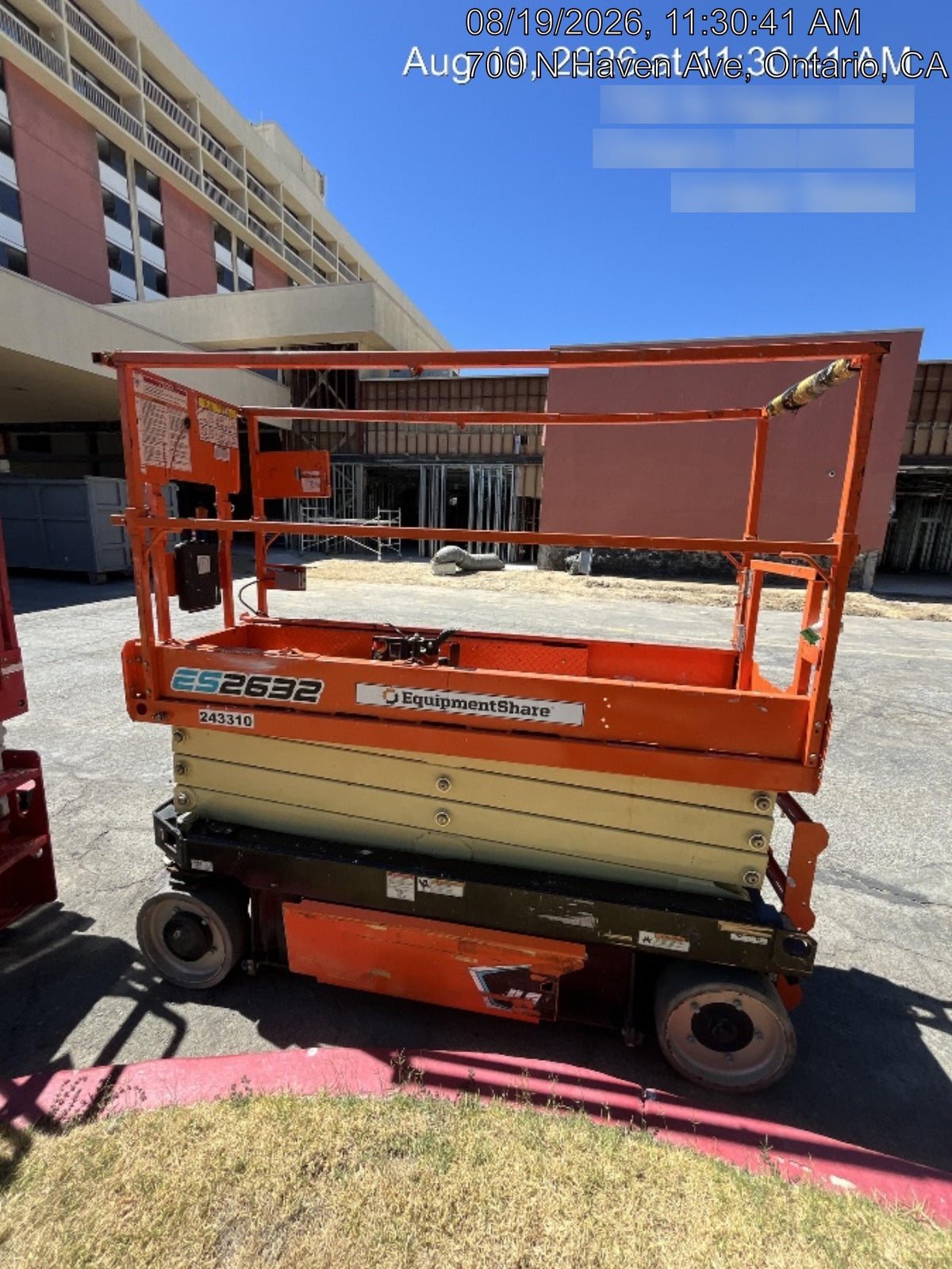 2022 JLG ES2632