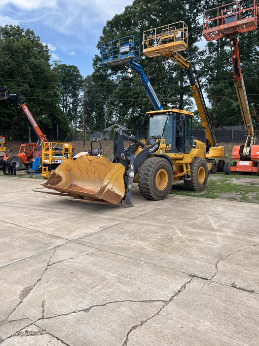 2022 SOLESBEE 96" Loader Fork Carriage - Solesbee