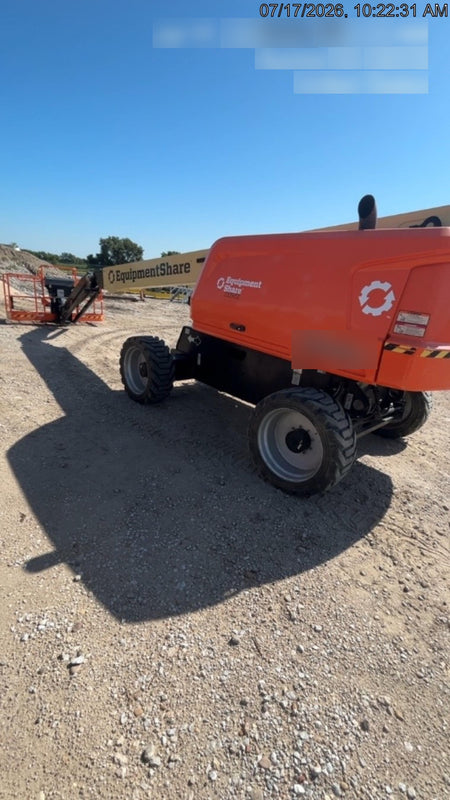 2023 JLG 660SJ