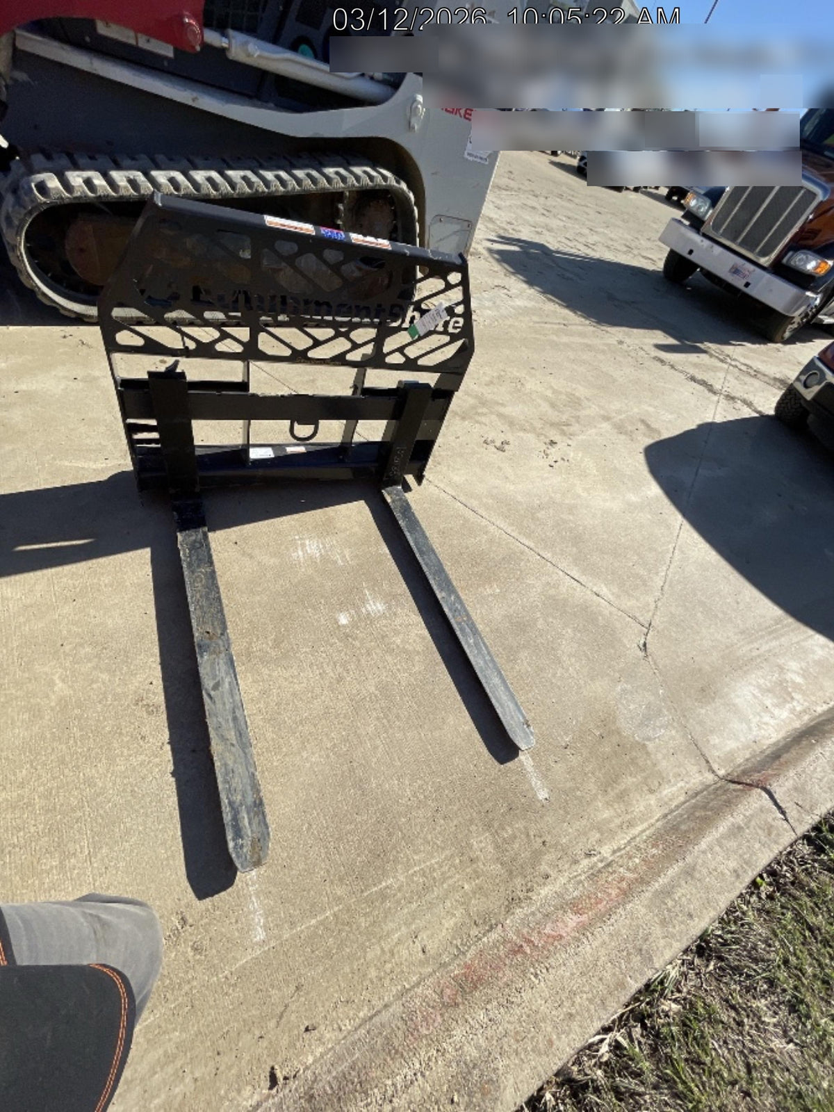 2025 PALADIN 48" Pallet Forks - Paladin