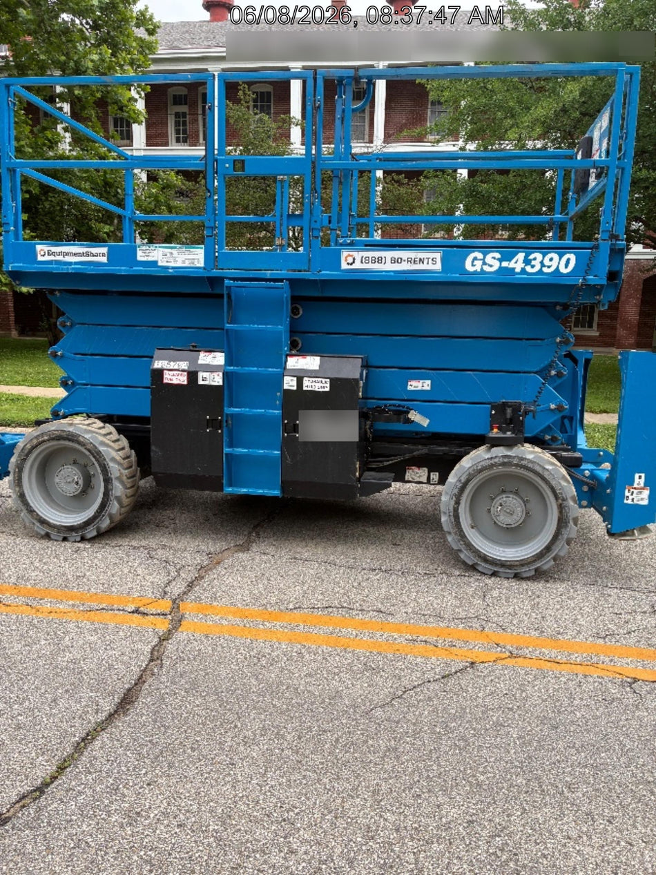 2020 GENIE GS-4390 RT
