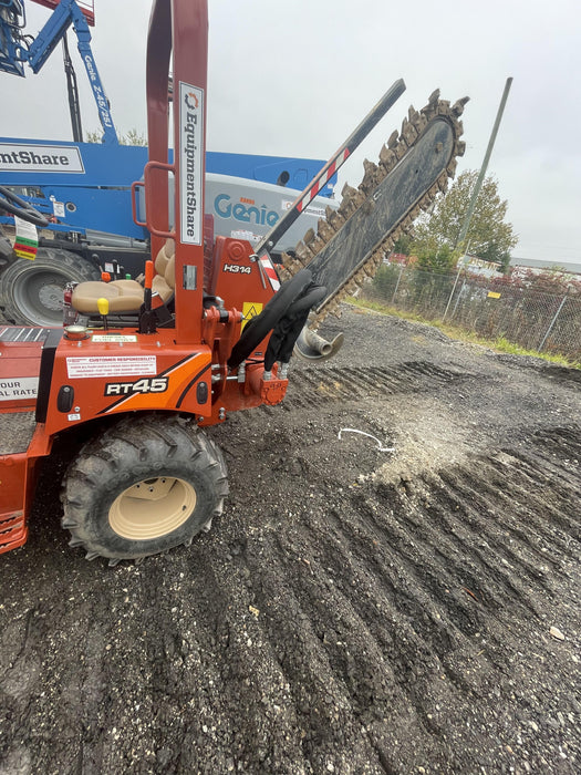 2022 DITCH WITCH RT45A