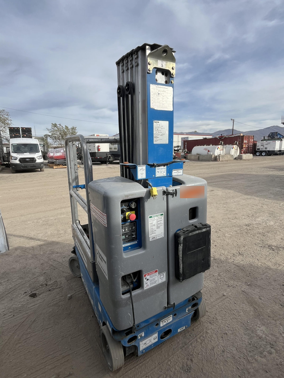 2019 GENIE GR-20