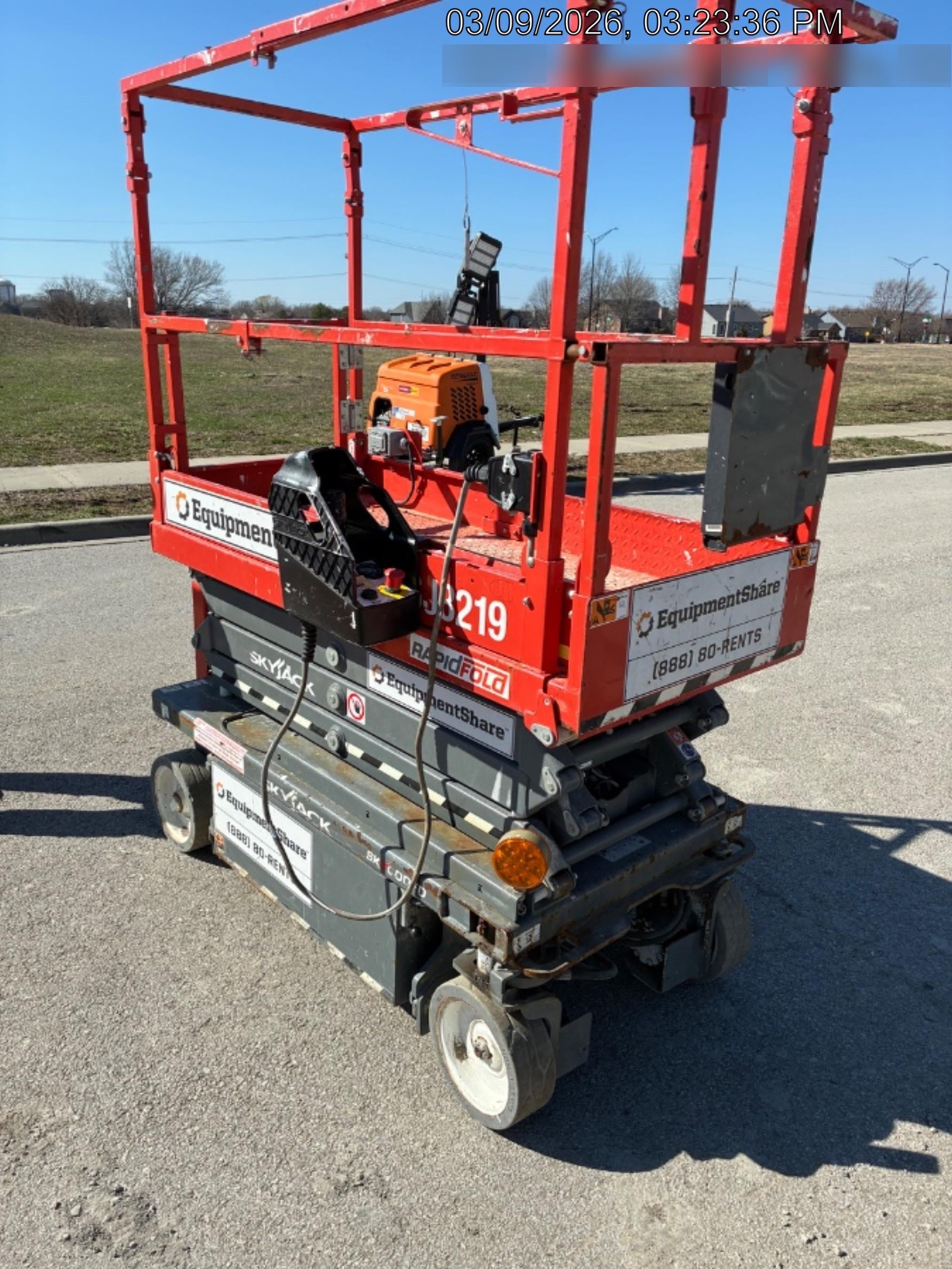 2021 SKYJACK SJ3219