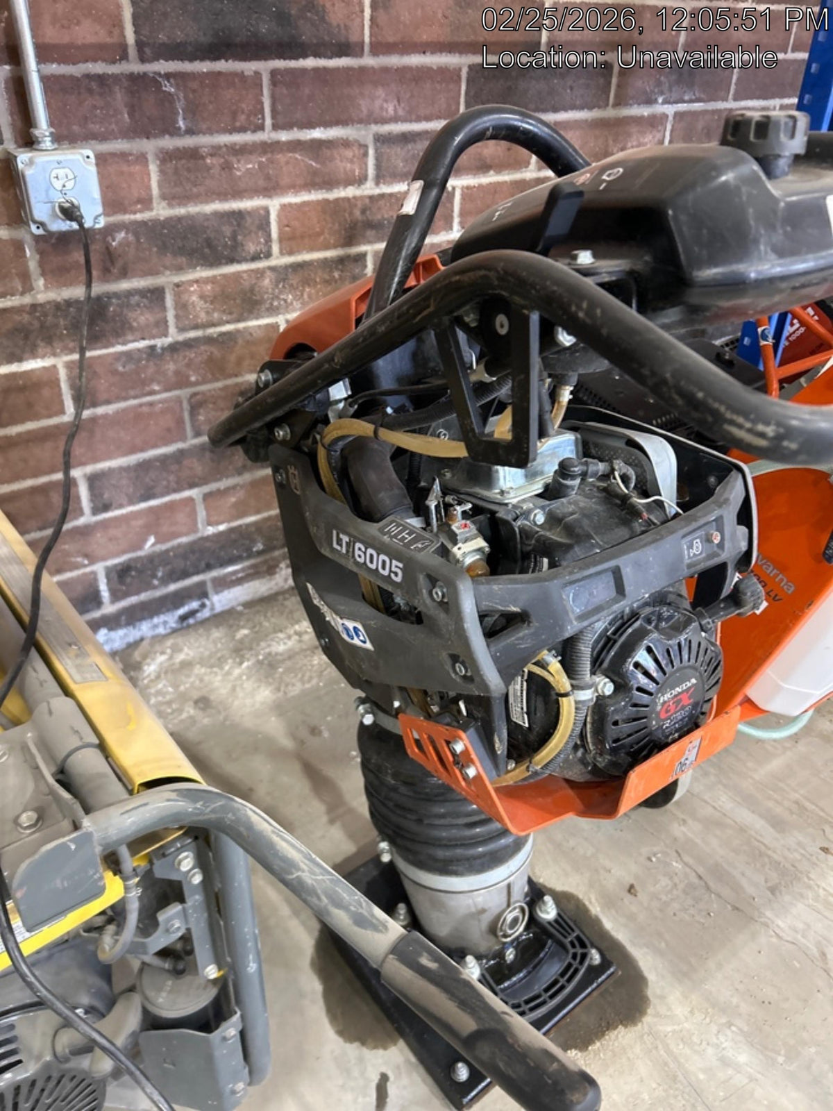 2024 HUSQVARNA LT6005