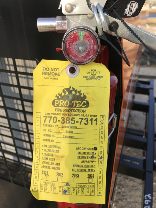 2021 Lincoln Electric Vantage 322 Vantage 322 Ready Pak 3 w/ Decals, ORANGE (includes trailer, cable rack, fender light kit) NO Telematics