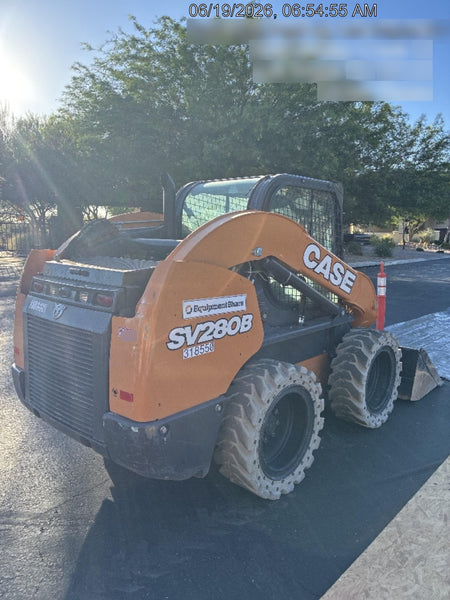 2023 CASE SV280