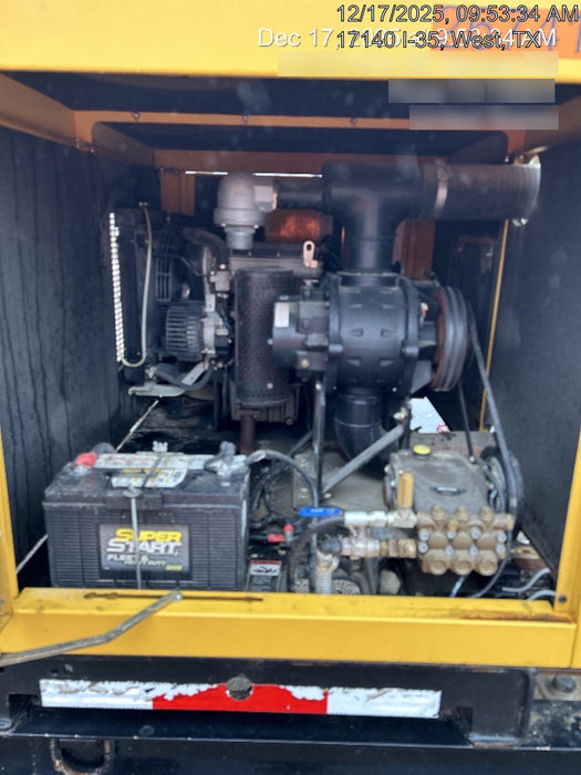 2023 VAC-TRON LP573XDT