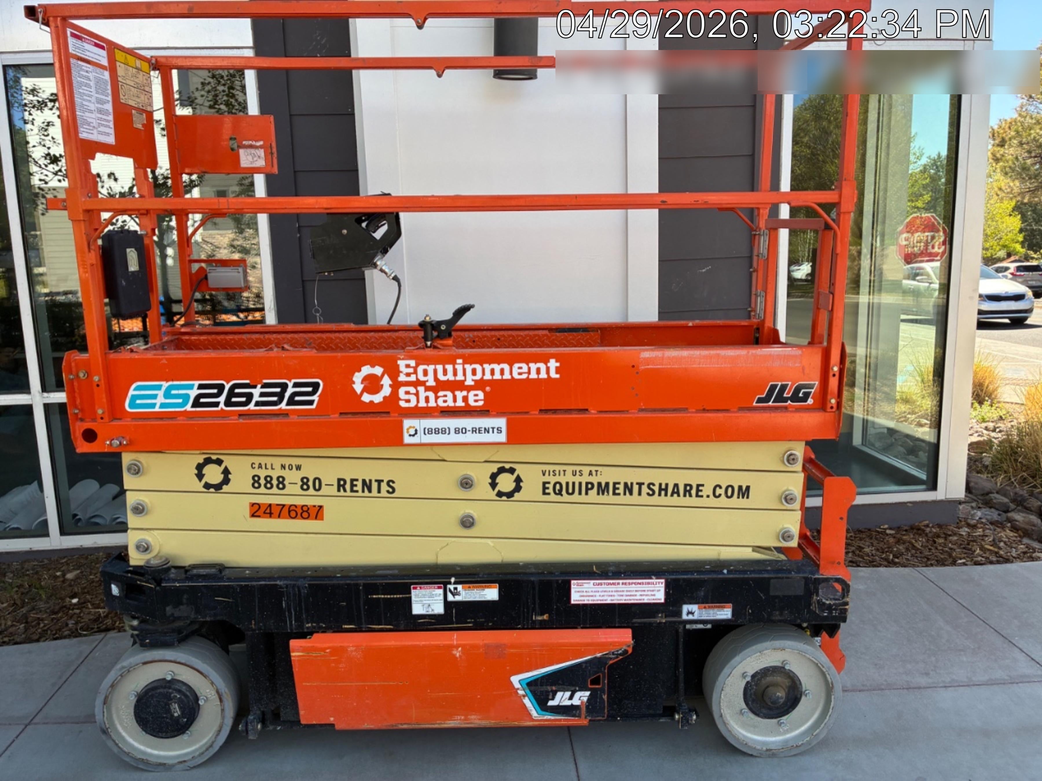 2022 JLG ES2632