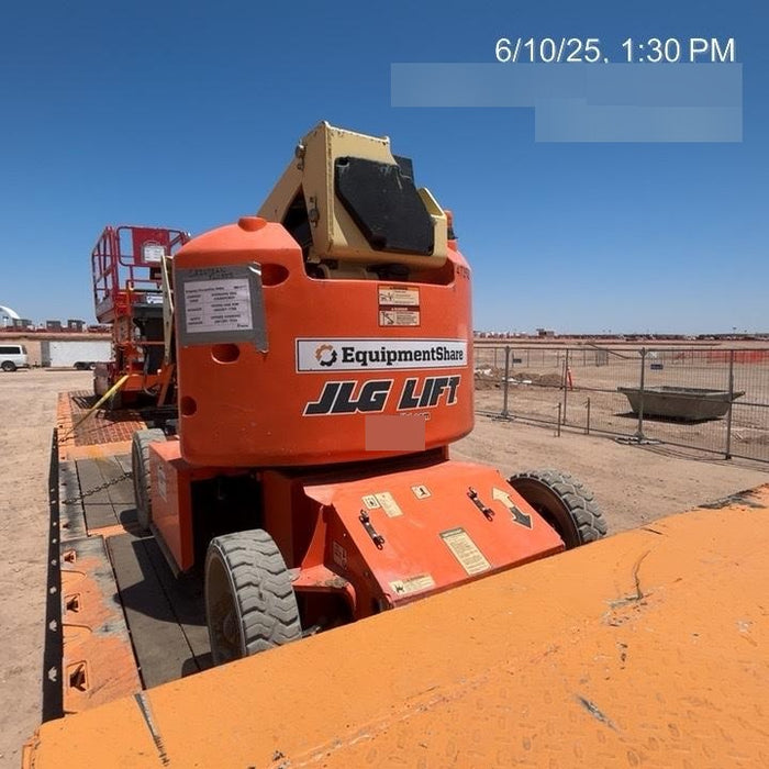 2019 JLG E400AJPN