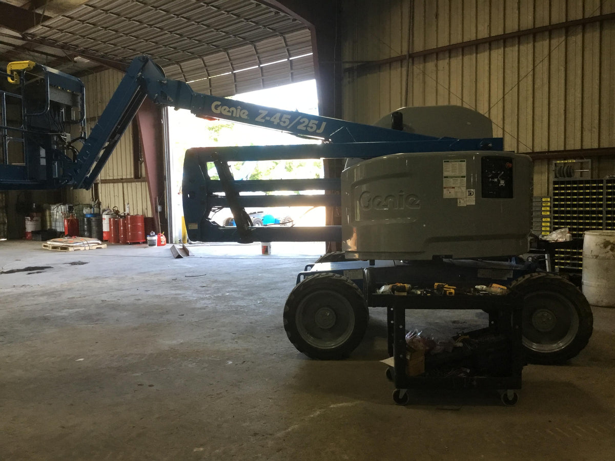 2017 GENIE Z-45/25