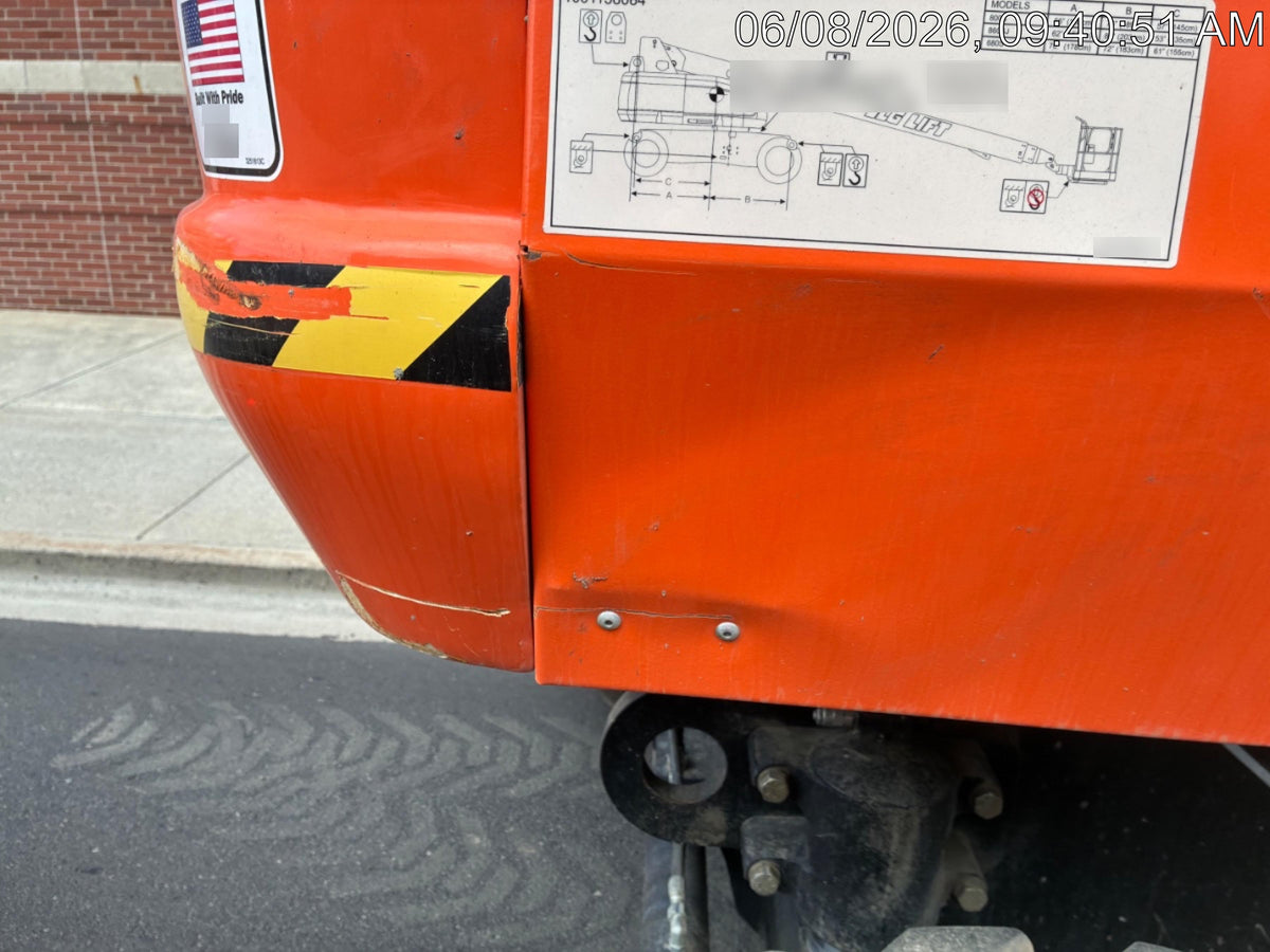 2023 JLG 860SJ