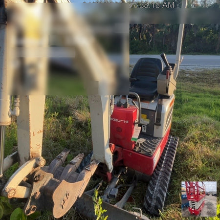 2022 TAKEUCHI TB210R