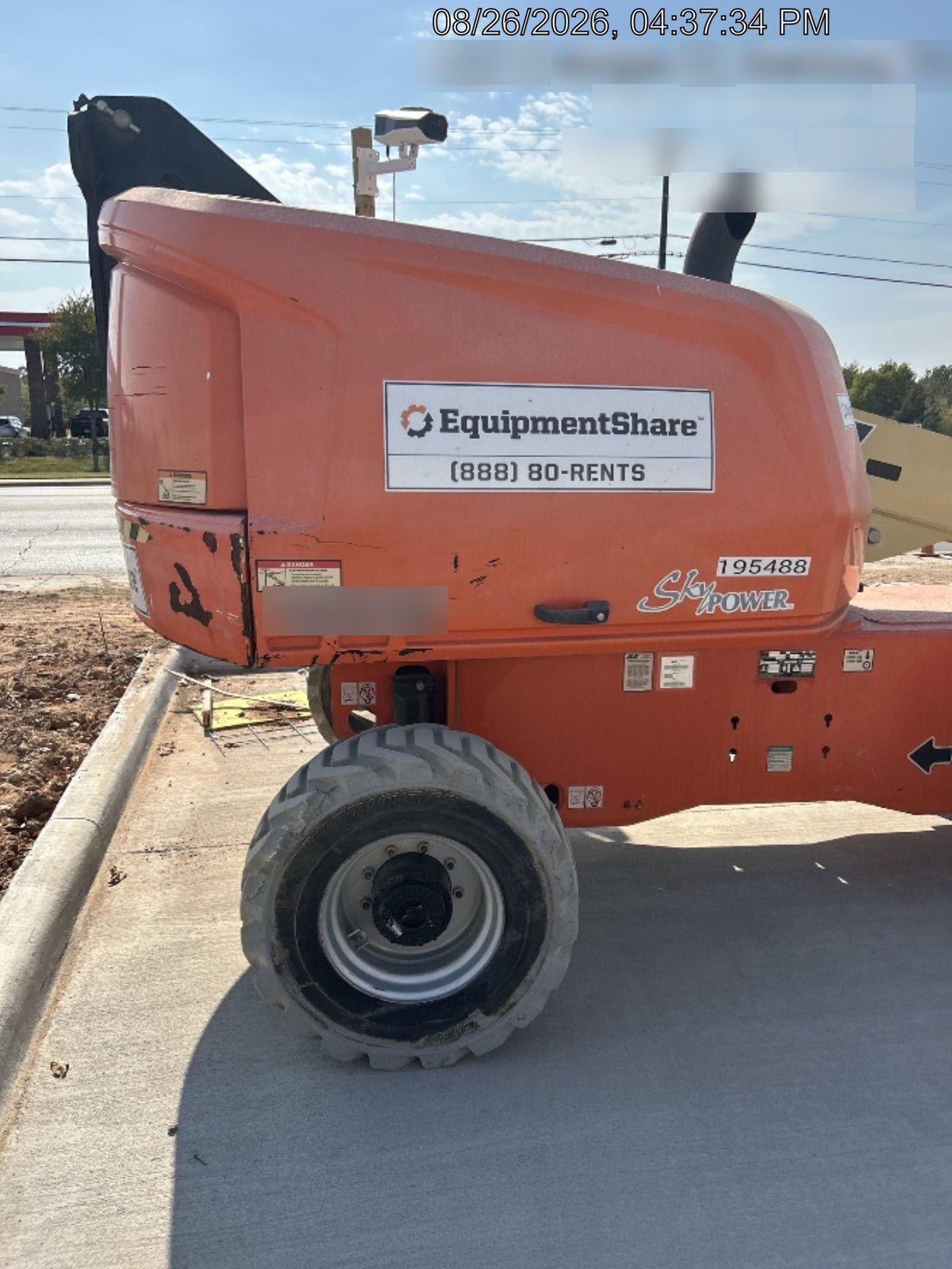 2021 JLG 400S