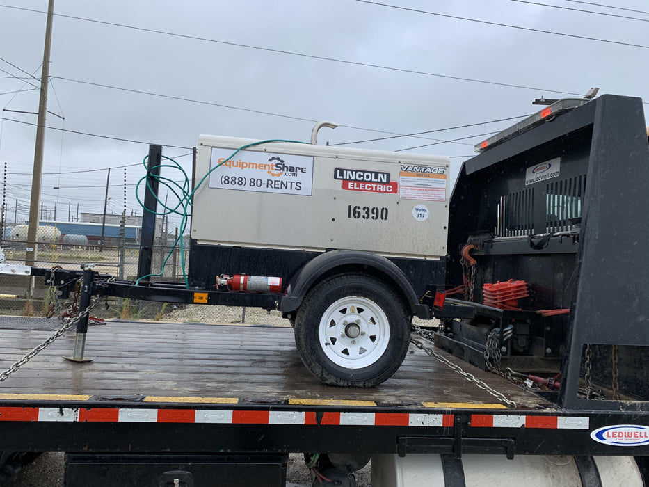 2018 Lincoln Electric Vantage 322 Lincoln Vantage 322 Welder Ready Pak 3 - Vantage 322, Trailer, Fender and light kit, Cable rack