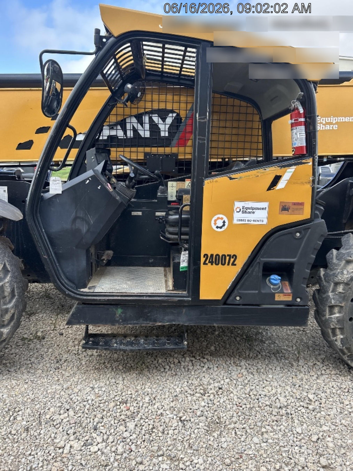 2022 SANY STH1256