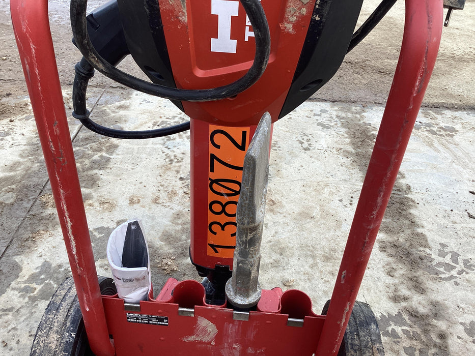 2021 HILTI TE 3000-AVR